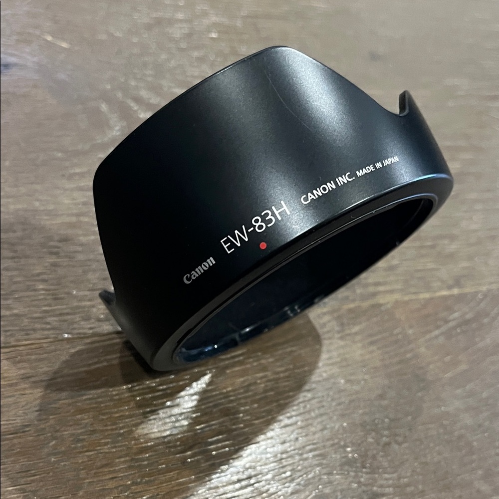 Canon Black EW-83H Lens Hood